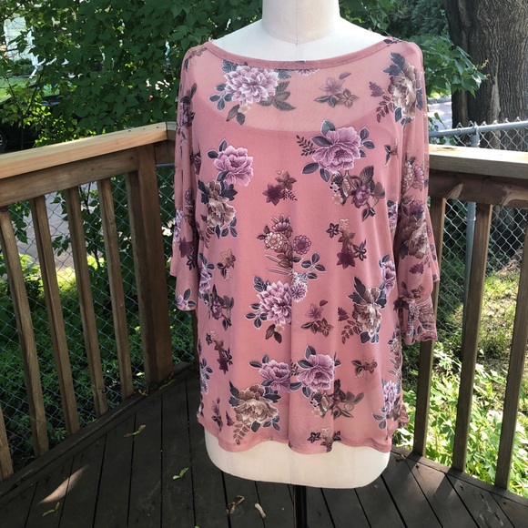 Bobeau Blouse - Picture 1 of 7